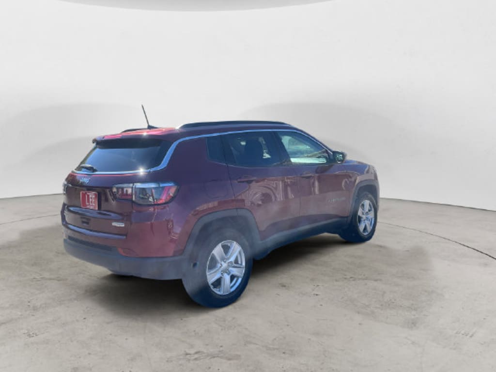 Used 2022 Jeep Compass Latitude SUV