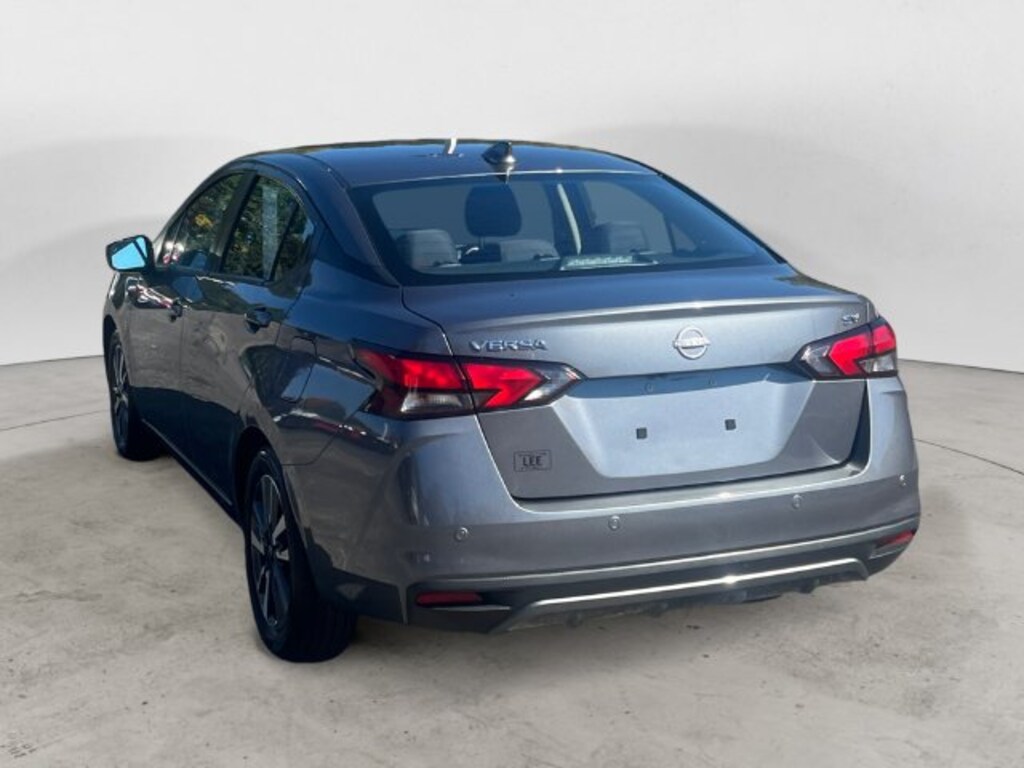 Used 2024 Nissan Versa 1.6 SV Sedan