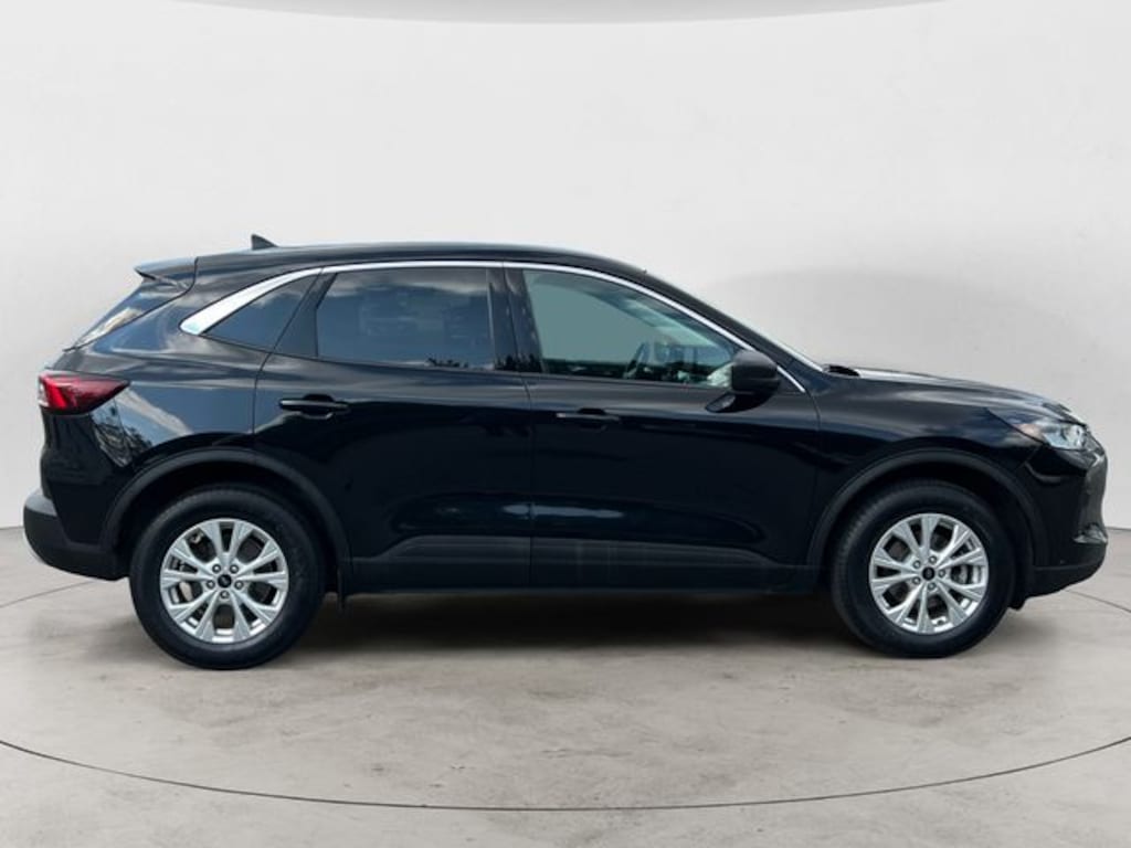 Used 2024 Ford Escape Active SUV