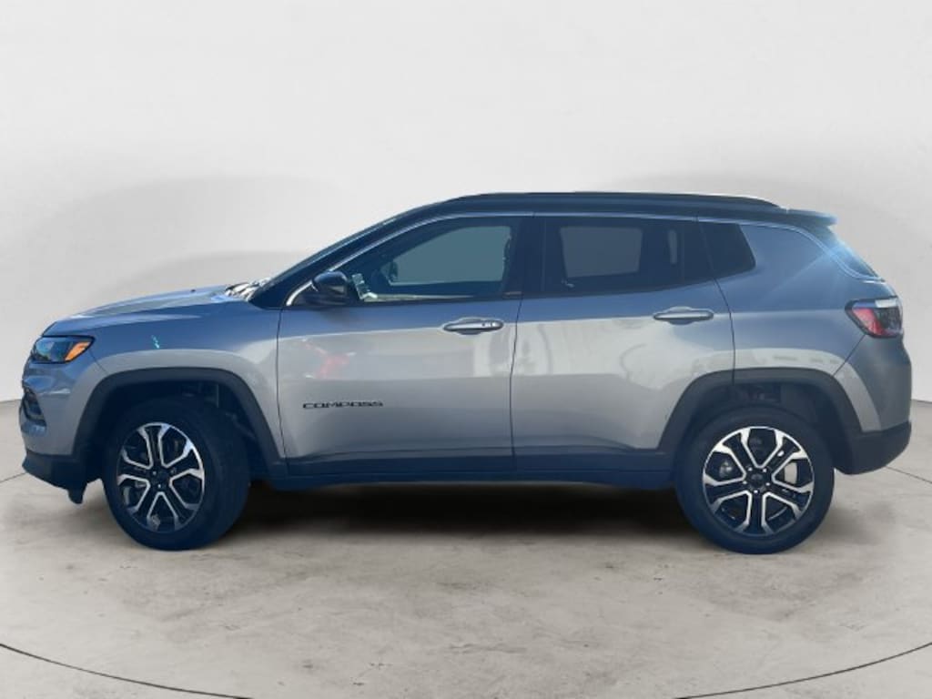 Used 2024 Jeep Compass Limited SUV
