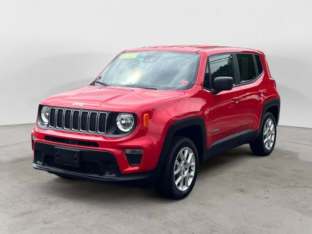 Used 2023 Jeep Renegade Latitude SUV