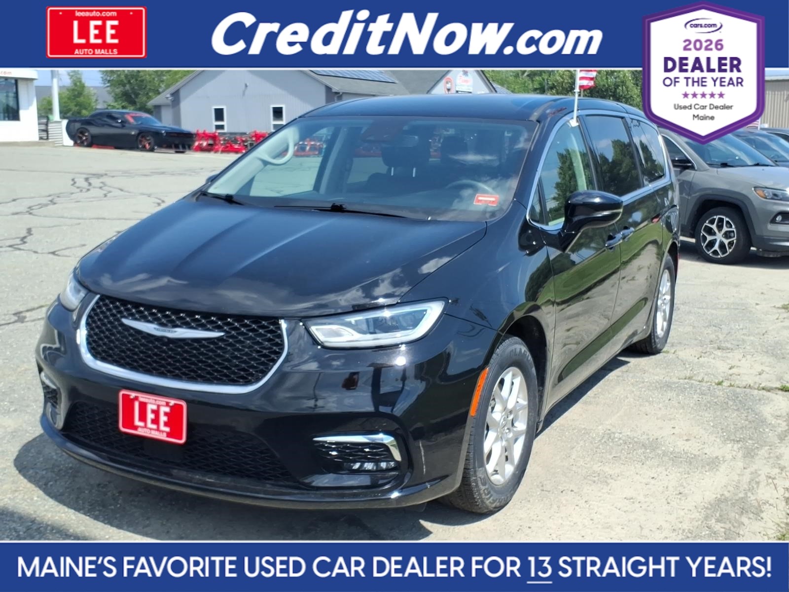 Used 2024 Chrysler Pacifica Touring L Minivan/Van