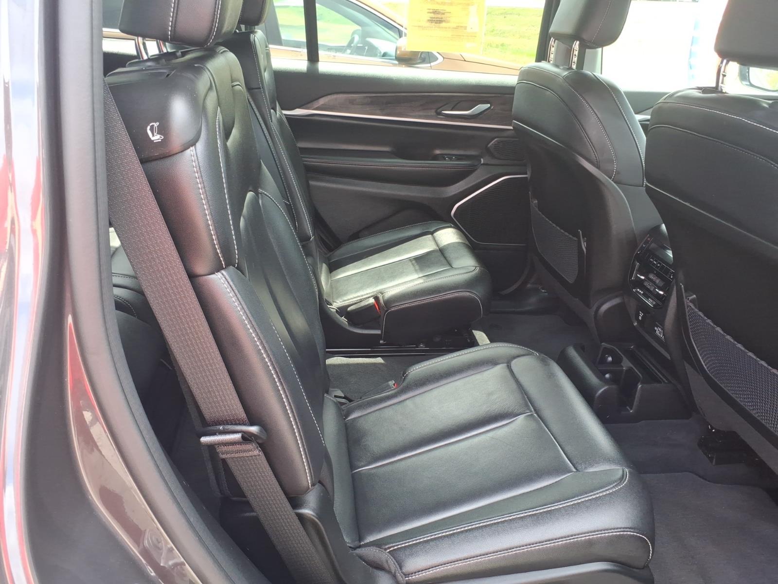 2022 Jeep Grand Cherokee L Limited - Photo 17