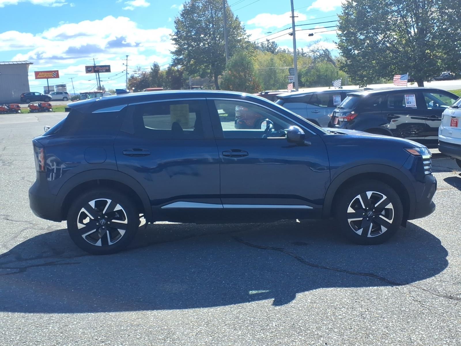Used 2025 Nissan Kicks SV SUV