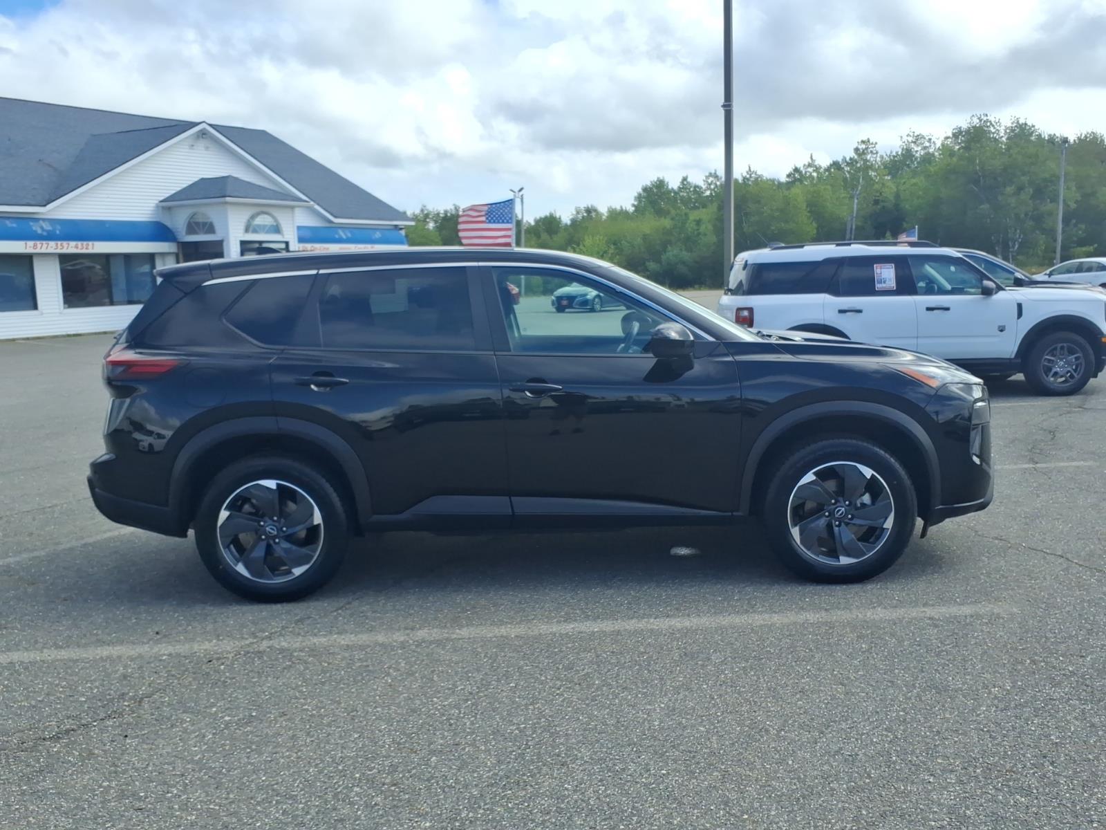 Used 2025 Nissan Rogue SV SUV