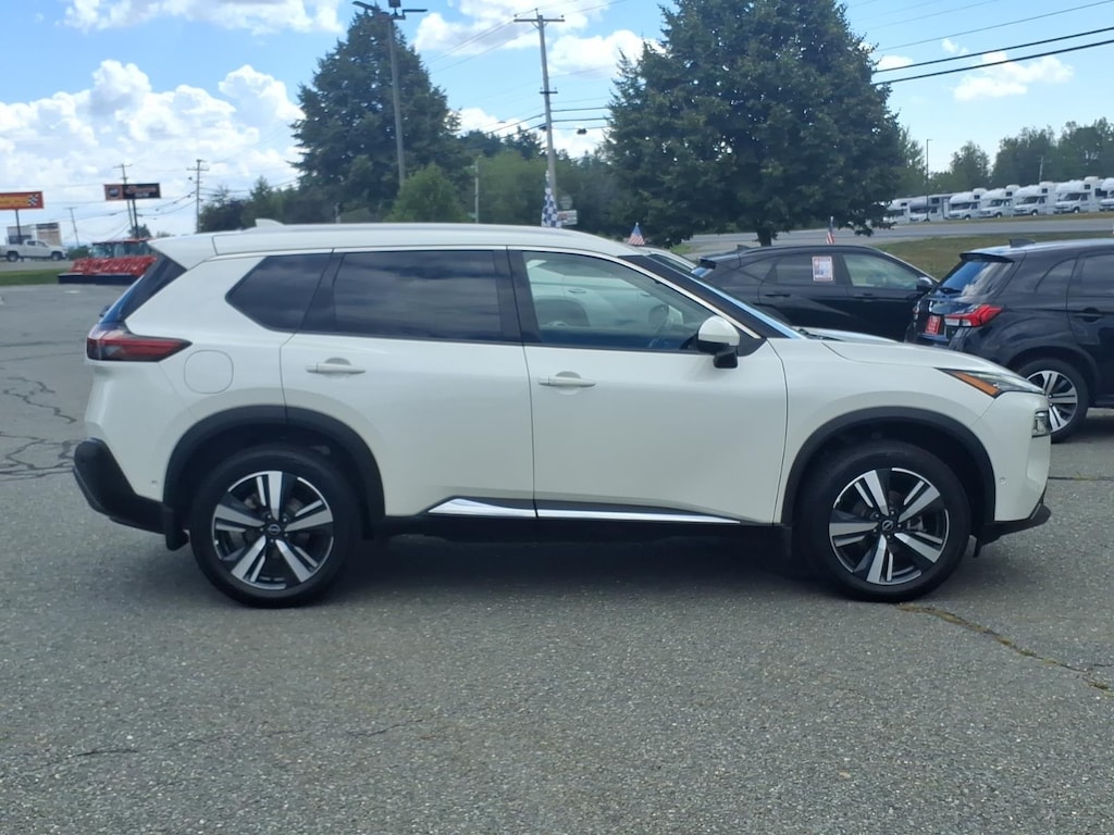 Used 2023 Nissan Rogue SL SUV