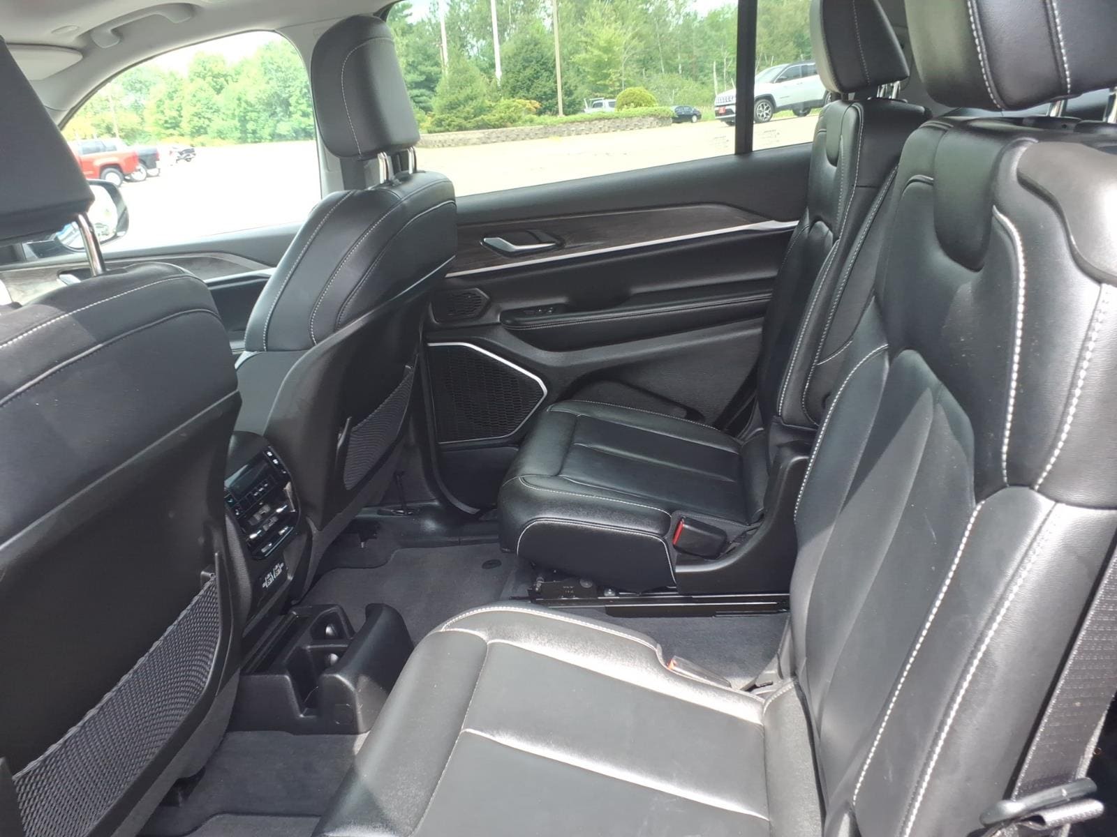 2022 Jeep Grand Cherokee L Limited - Photo 15