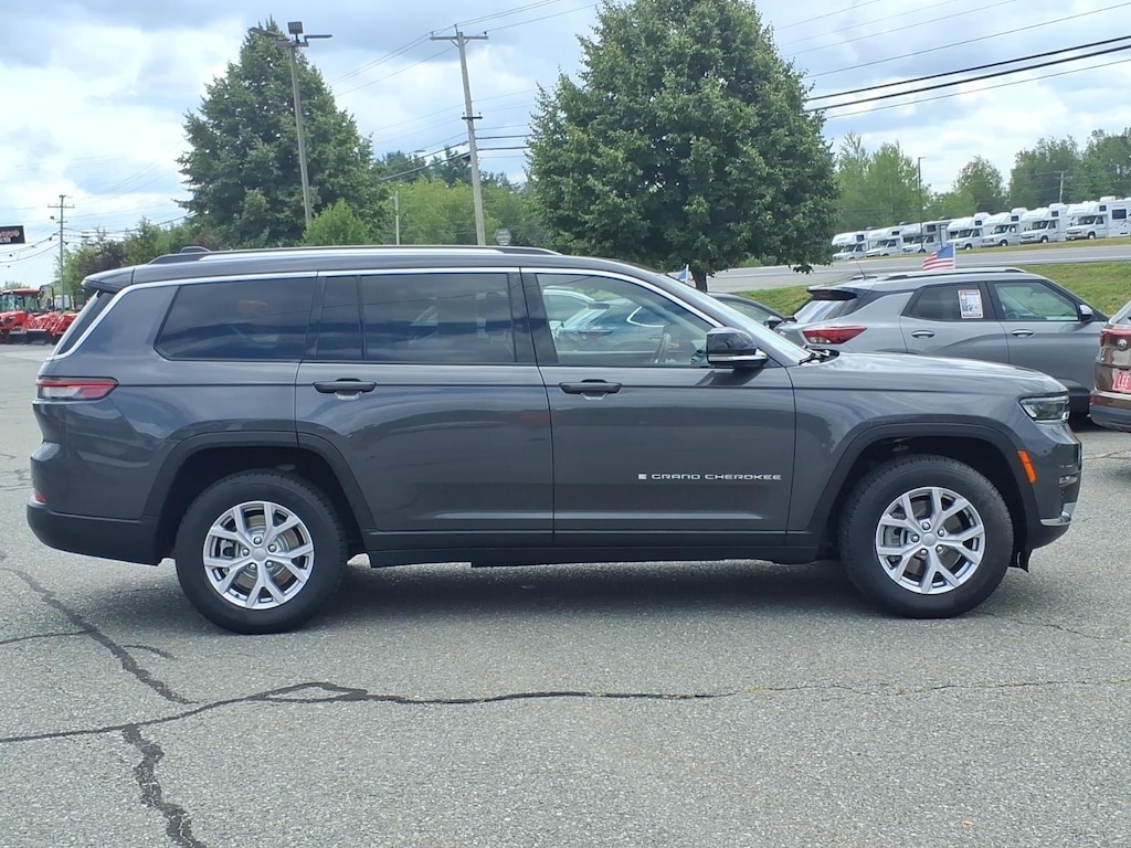 Used 2022 Jeep Grand Cherokee L Limited SUV