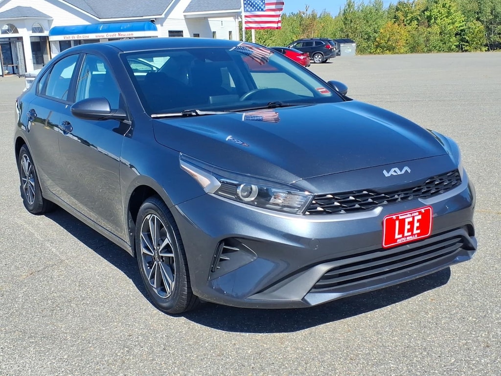 Used 2024 Kia Forte LXS Sedan