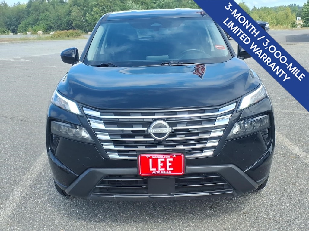 Used 2025 Nissan Rogue SV SUV
