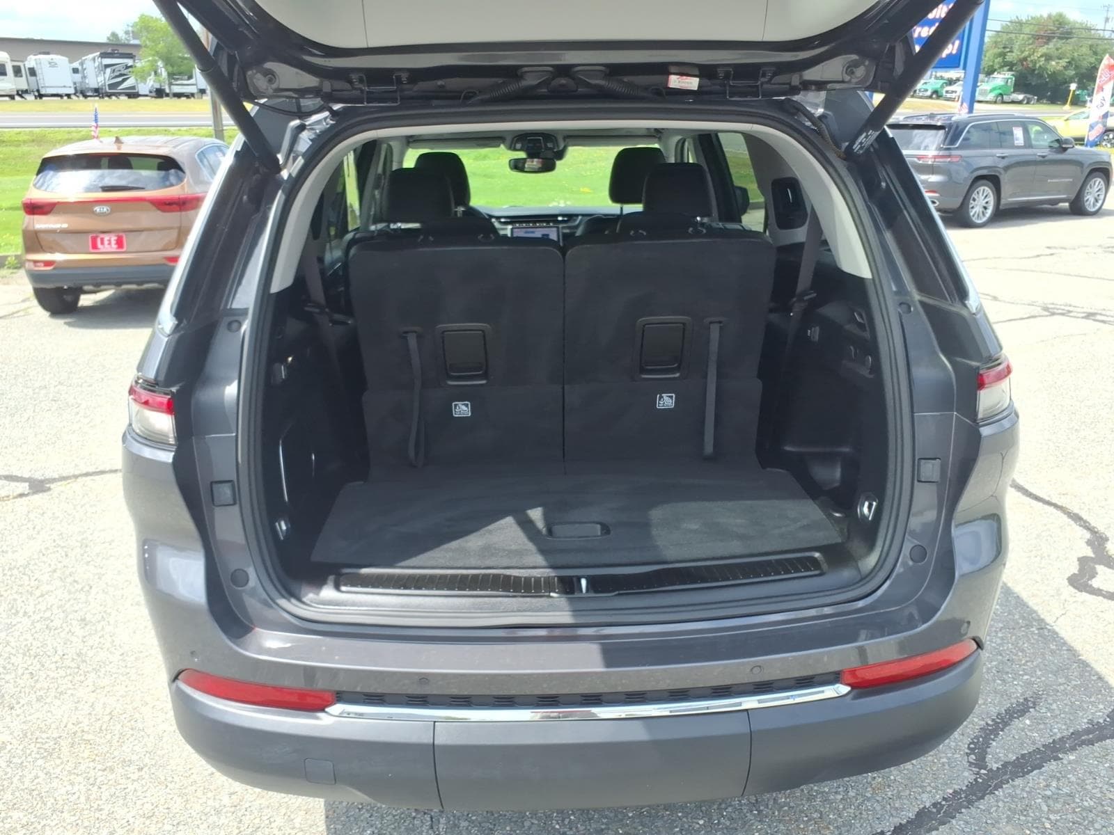 2022 Jeep Grand Cherokee L Limited - Photo 13