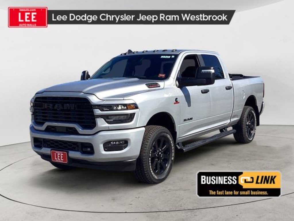 New 2026 Ram 3500 BIG HORN CREW CAB 4X4 6'4 BOX Pickup