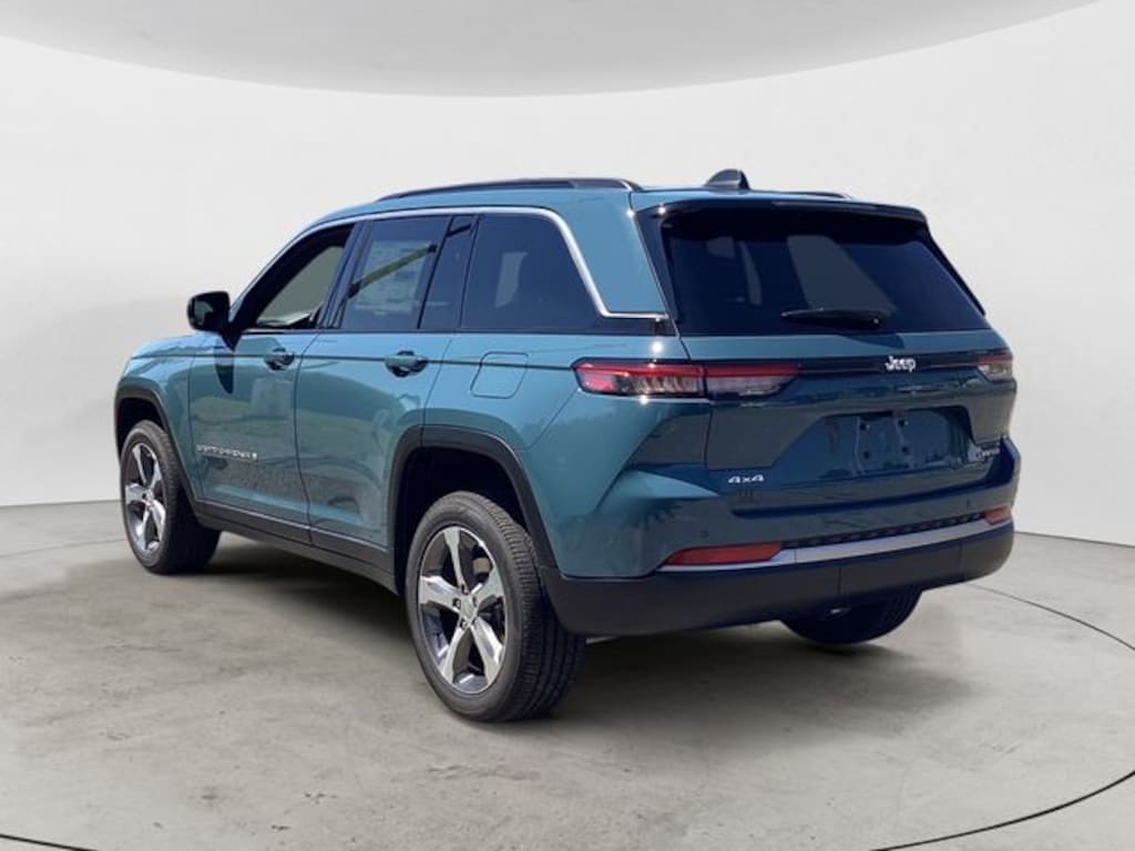 New 2026 Jeep Grand Cherokee LIMITED 4X4 Sport Utility