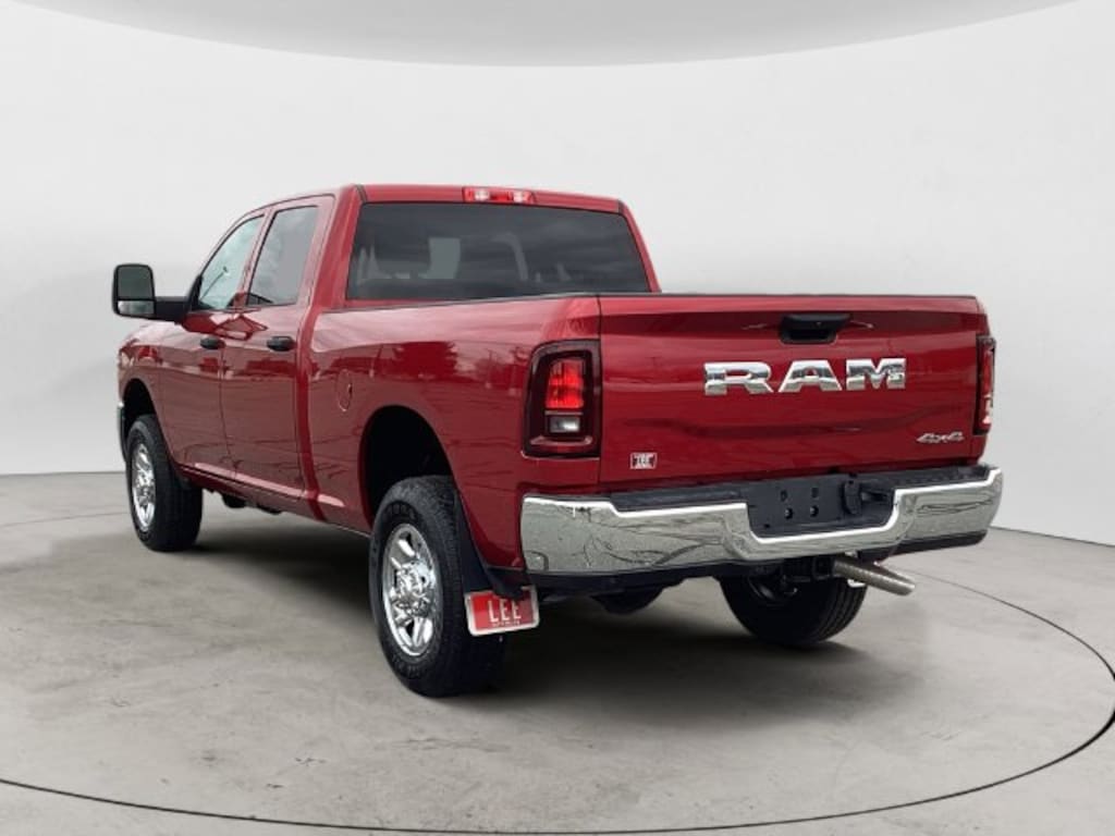 New 2026 Ram 2500 TRADESMAN CREW CAB 4X4 6'4 BOX Pickup