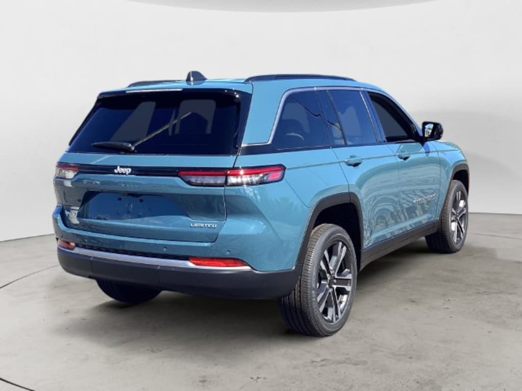 New 2027 Jeep Grand Cherokee LIMITED 4X4 Sport Utility