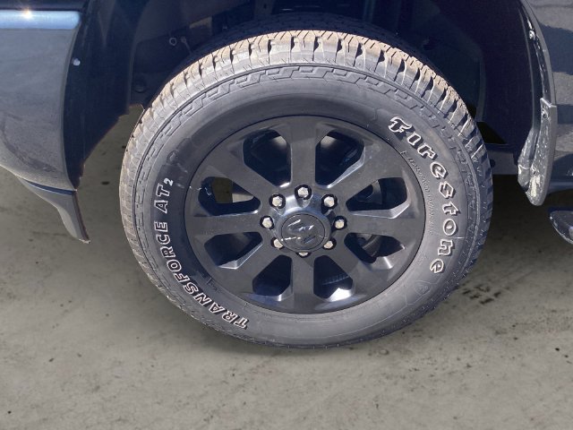 2026 RAM 3500 Laramie - Photo 14