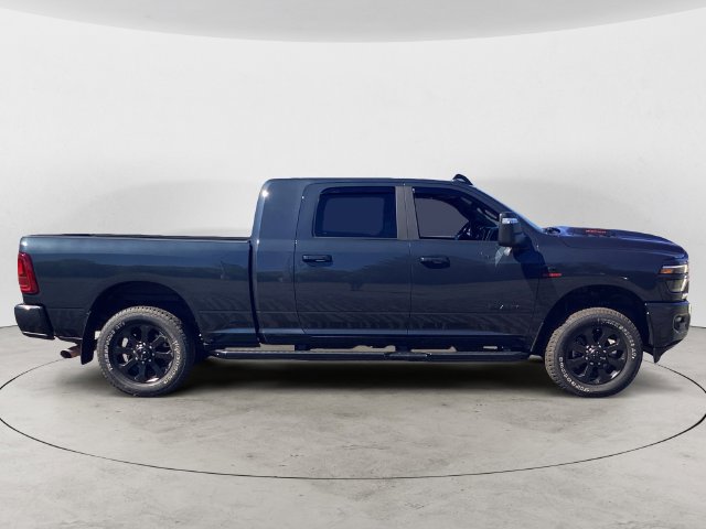 2026 RAM 3500 Laramie - Photo 6