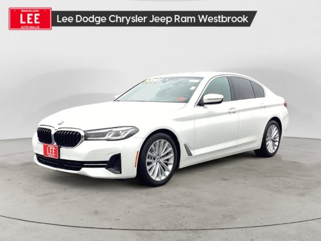 Used 2021 BMW 5 Series 530i xDrive Sedan