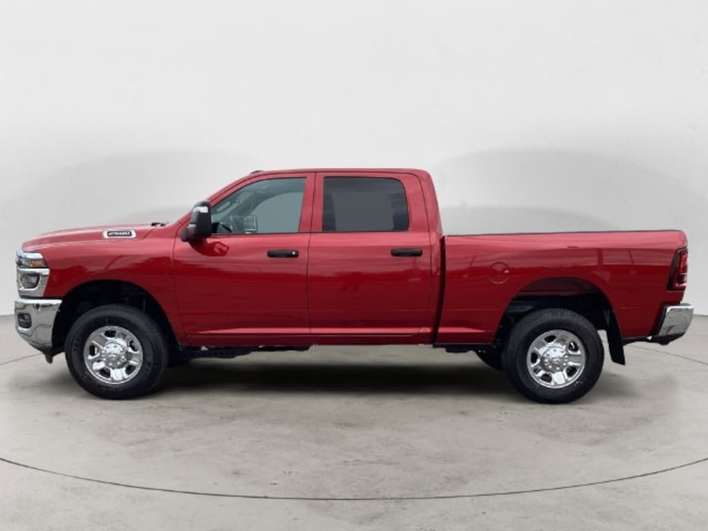 New 2026 Ram 2500 TRADESMAN CREW CAB 4X4 6'4 BOX Pickup