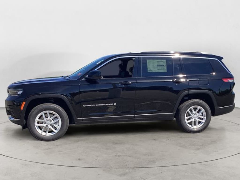 New 2026 Jeep Grand Cherokee L LAREDO X 4X4 Sport Utility