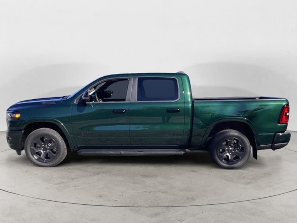 New 2027 Ram 1500 BIG HORN CREW CAB 4X4 5'7 BOX Pickup