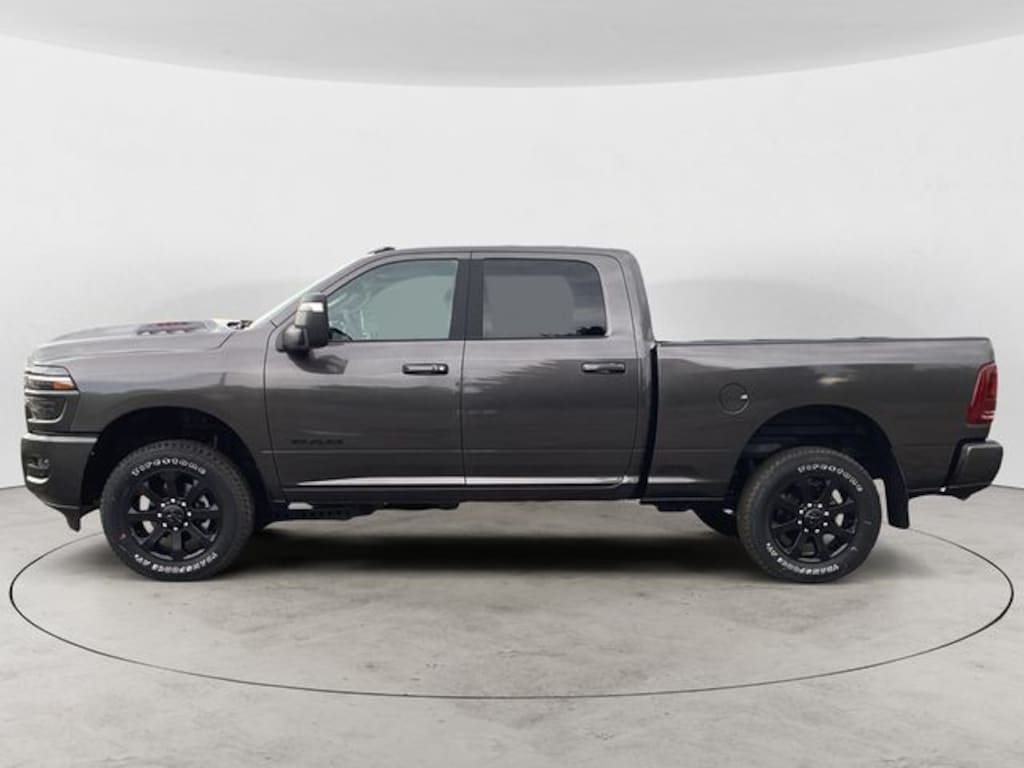 New 2026 Ram 2500 LARAMIE CREW CAB 4X4 6'4 BOX Pickup