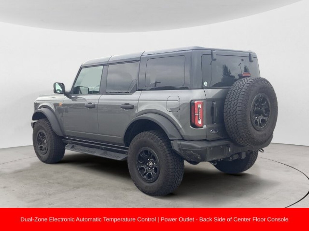 Used 2025 Ford Bronco Badlands SUV