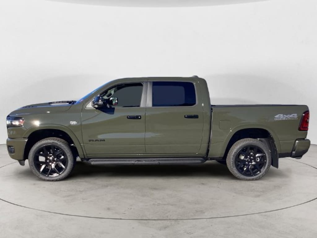 New 2027 Ram 1500 LARAMIE CREW CAB 4X4 5'7 BOX Pickup
