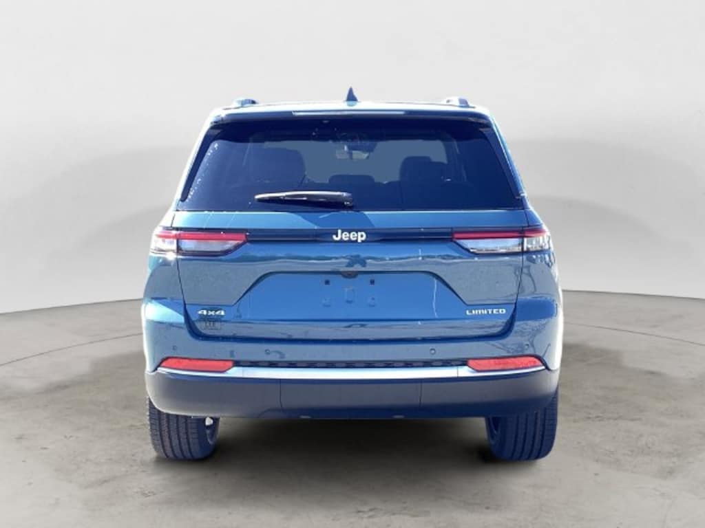 New 2027 Jeep Grand Cherokee LIMITED 4X4 Sport Utility