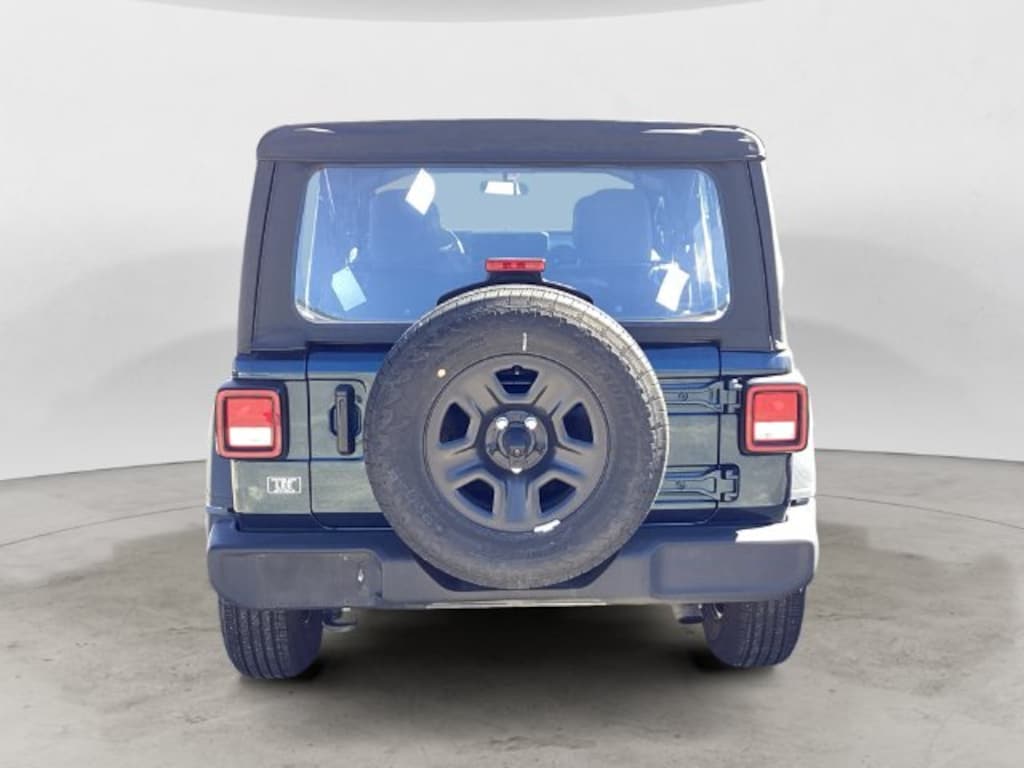Used 2025 Jeep Wrangler Sport SUV