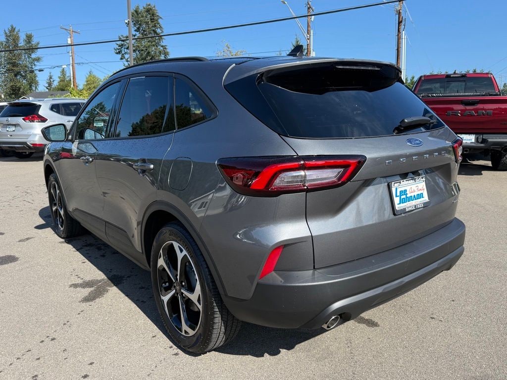 Used 2025 Ford Escape Hybrid ST-Line Select SUV