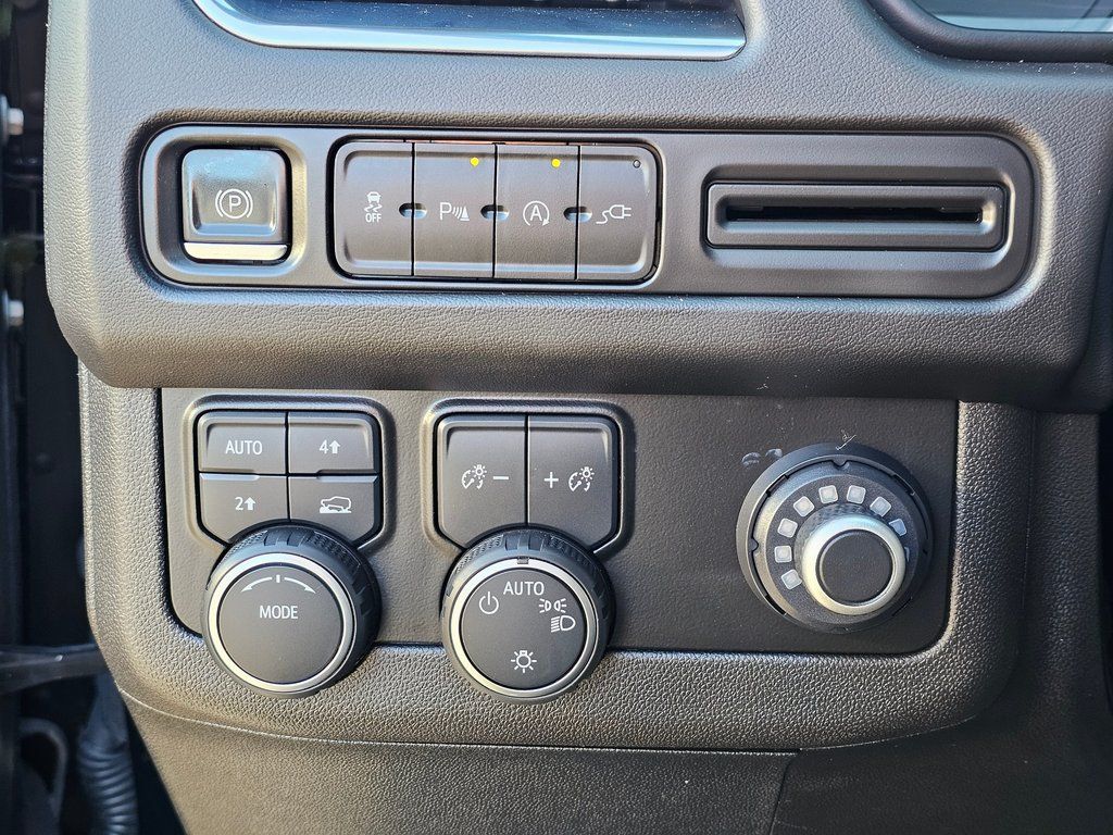 2021 Chevrolet Tahoe RST - Photo 34
