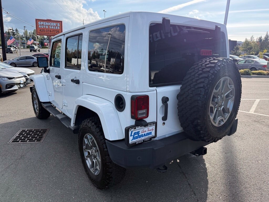 Used 2015 Jeep Wrangler Unlimited Rubicon SUV