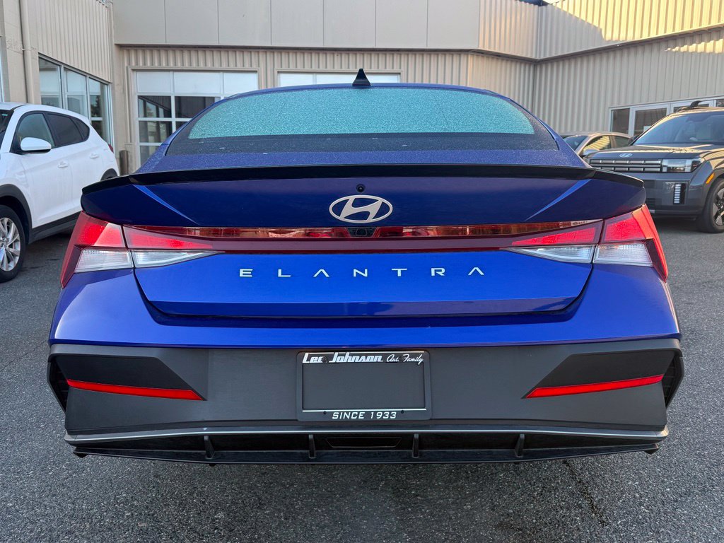 Used 2025 Hyundai Elantra SEL Sport Sedan