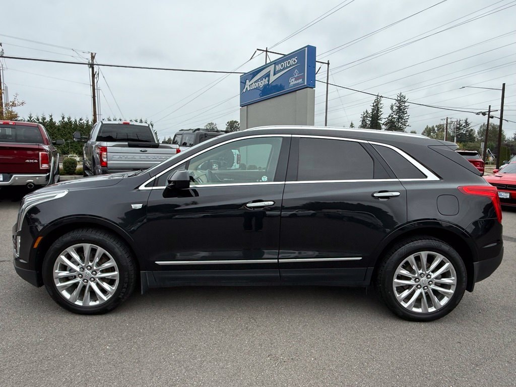 Used 2017 CADILLAC XT5 Platinum SUV