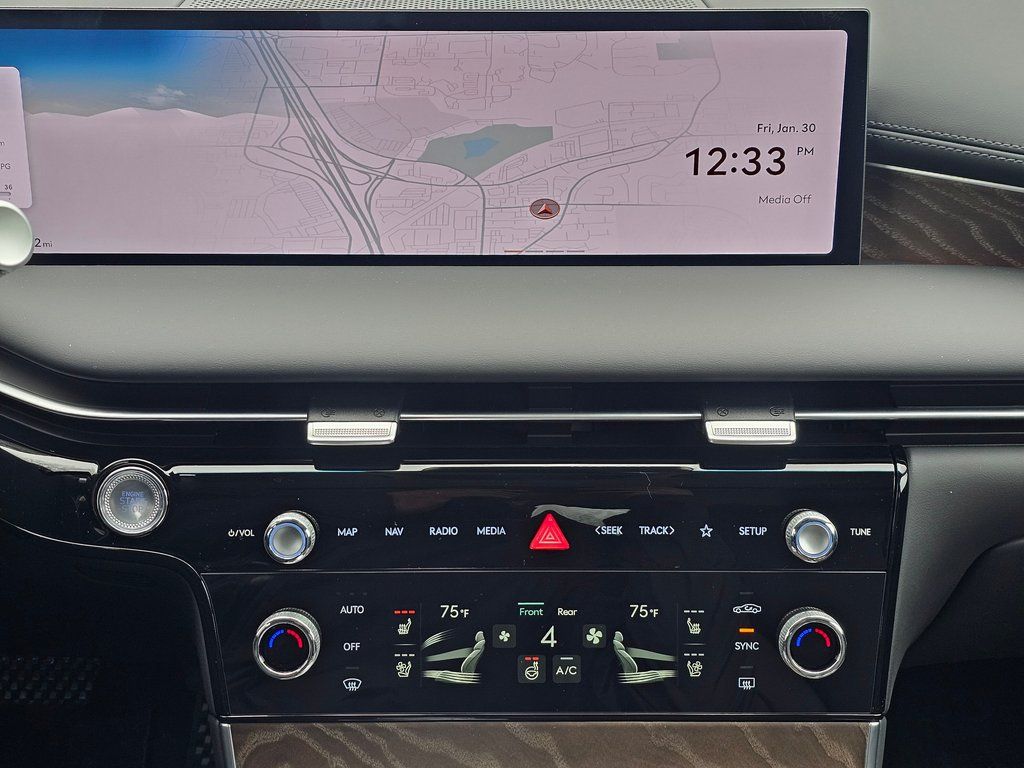 2026 GENESIS G80 Advanced - Photo 13