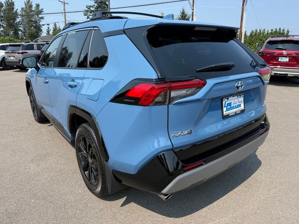 Used 2024 Toyota RAV4 Hybrid SE SUV
