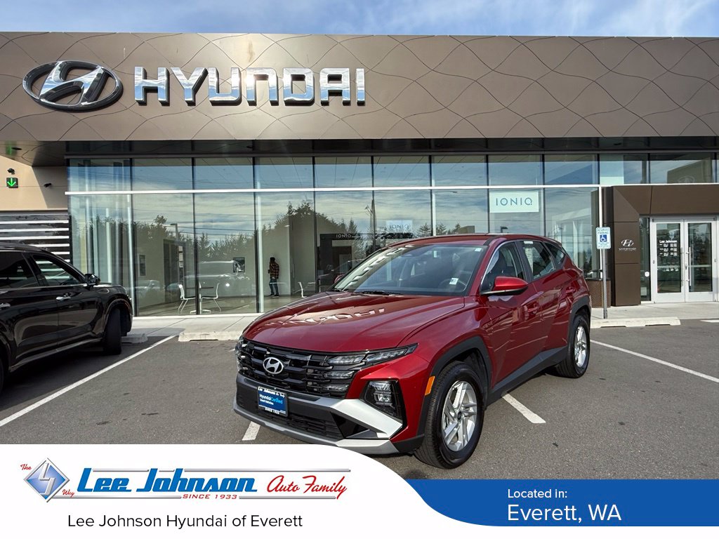 Certified 2025 Hyundai Tucson SE SUV
