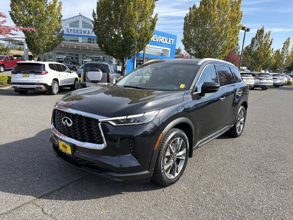 Used 2025 INFINITI QX60 Luxe SUV