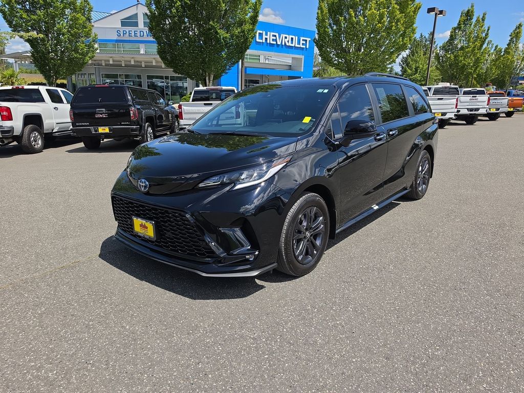 2025 Toyota Sienna