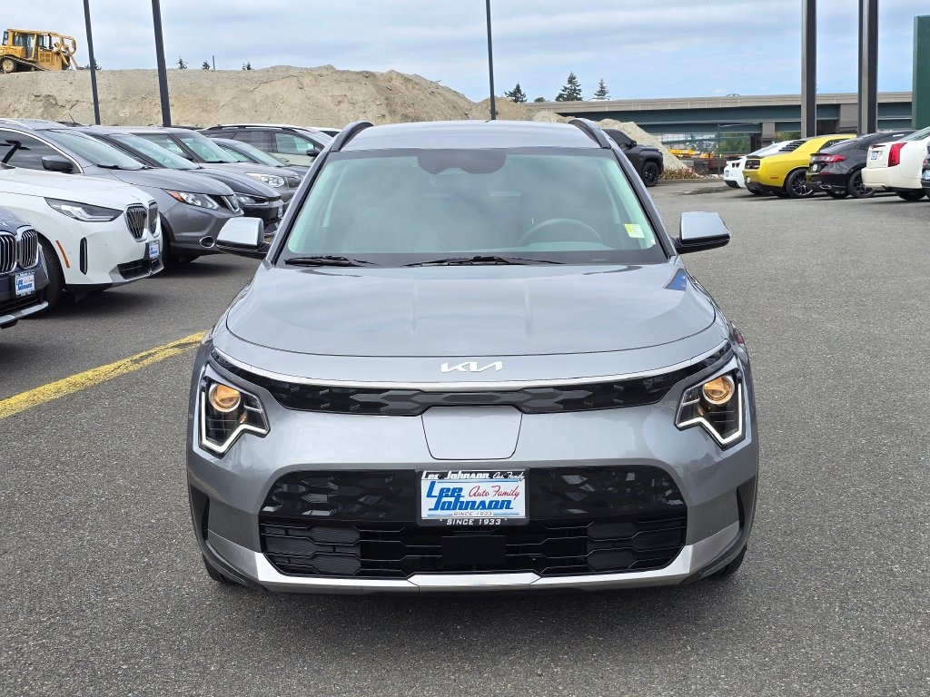 Used 2024 Kia Niro EV Wind SUV
