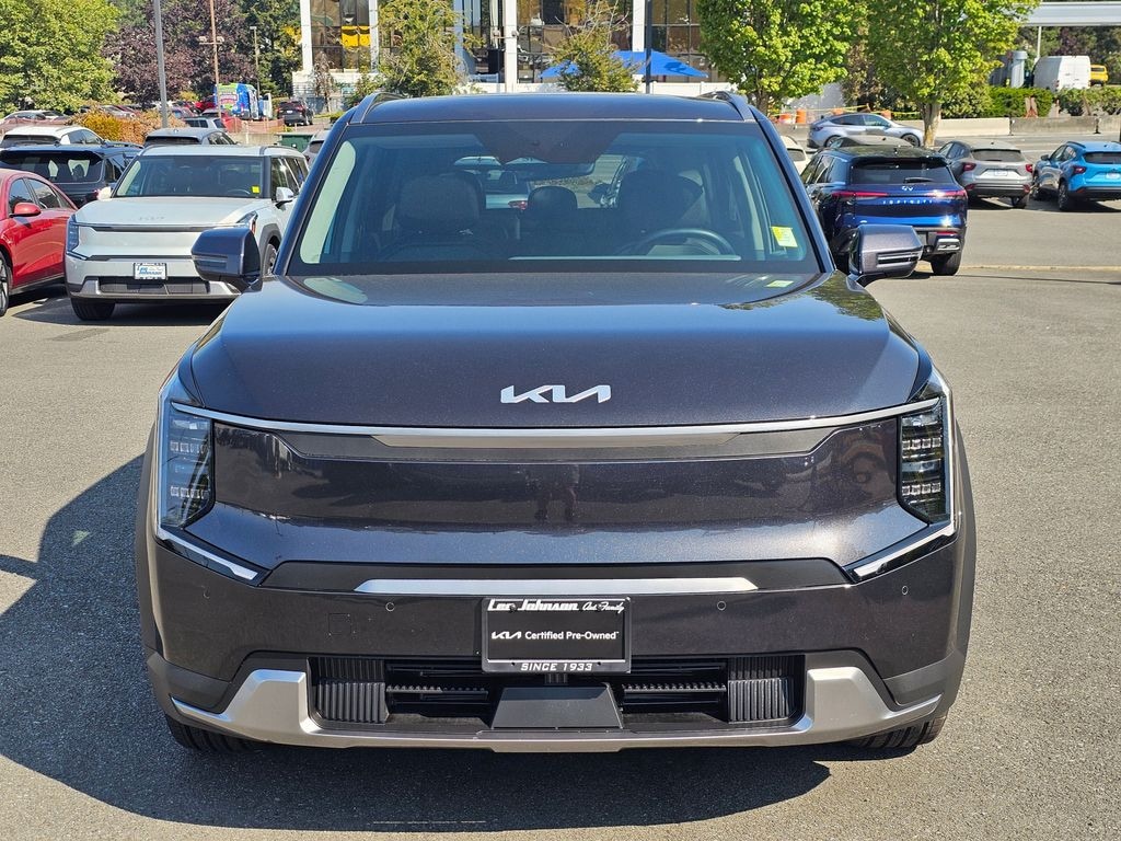 Used 2024 Kia EV9 Wind SUV