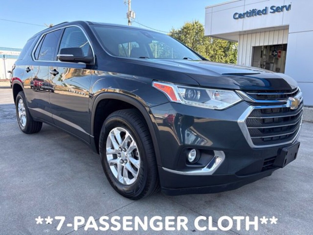 Used 2021 Chevrolet Traverse LT Cloth SUV