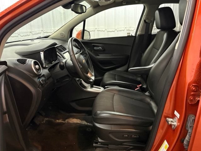 Photo 18