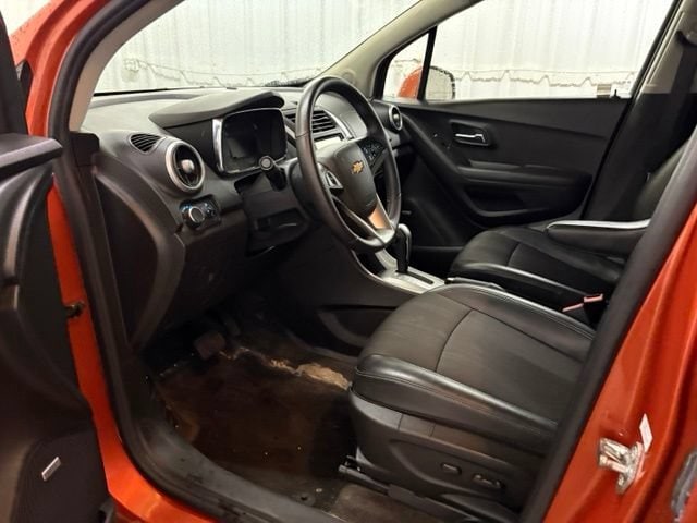 Photo 19