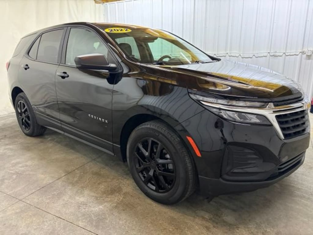 Used 2022 Chevrolet Equinox LS SUV