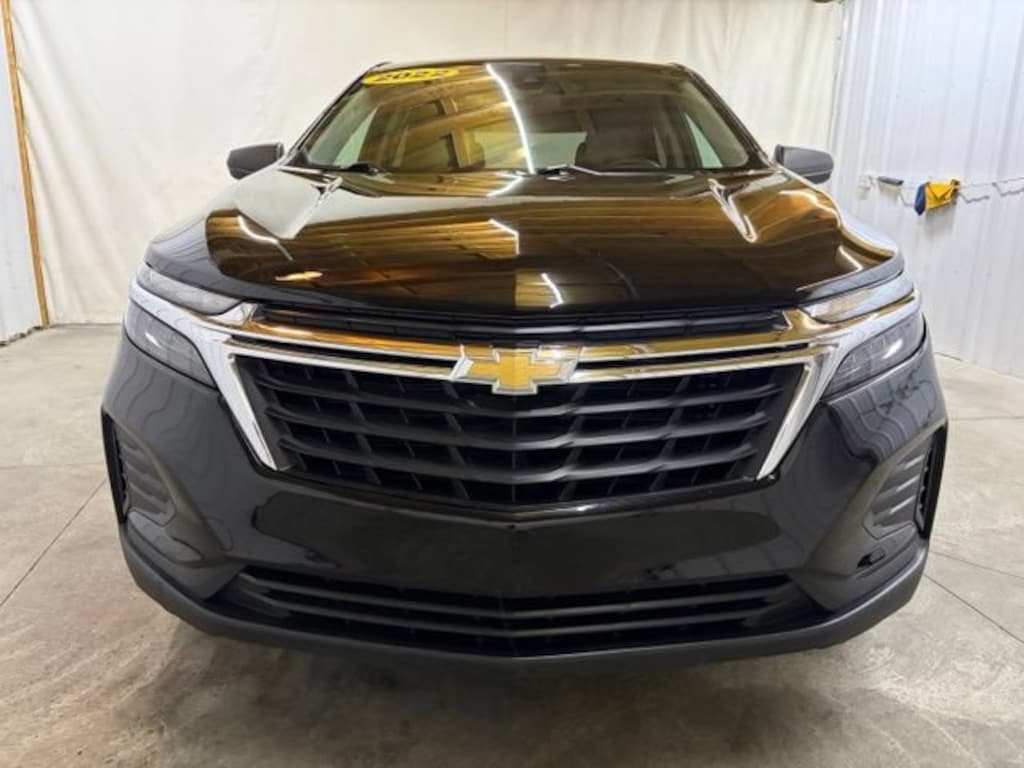 Used 2022 Chevrolet Equinox LS SUV