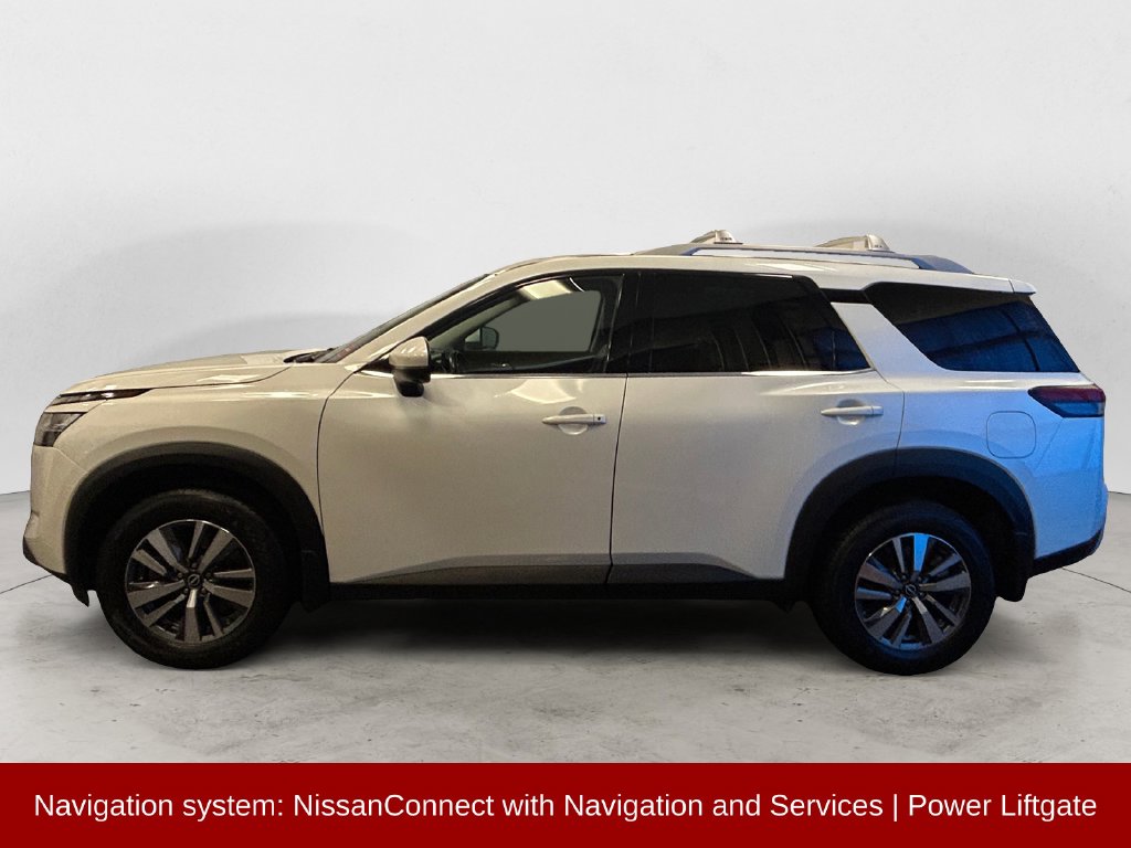 Used 2024 Nissan Pathfinder SL SUV