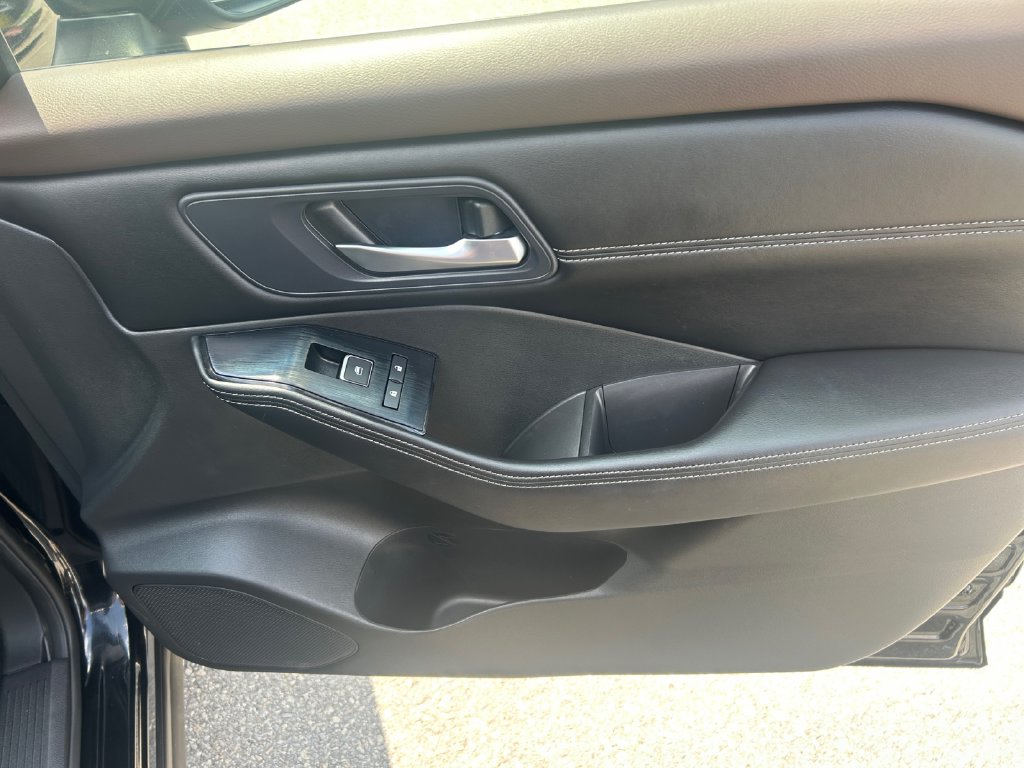 2023 Nissan Rogue SL - Photo 17