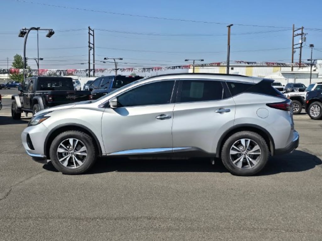 Used 2023 Nissan Murano SV SUV